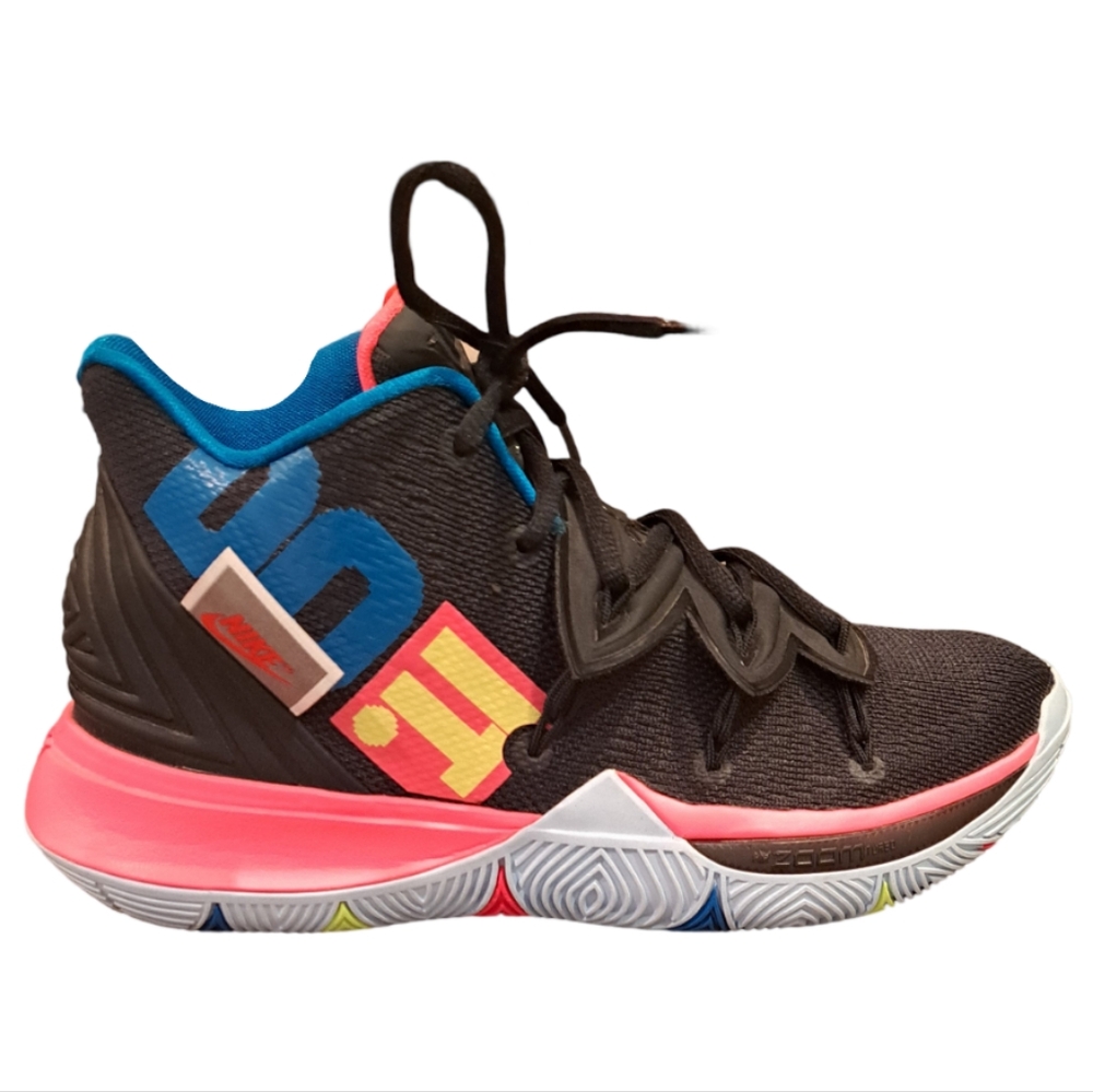 Nike Mens Kyrie 5 'Just Do It'